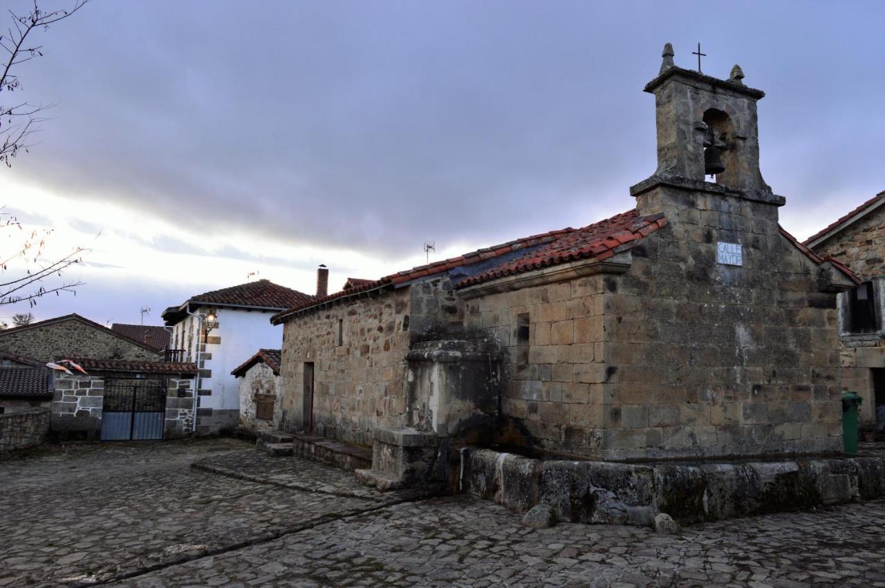 Cosy 2 Bedroom Cottage In Mountain Village Loma Somera Exterior photo